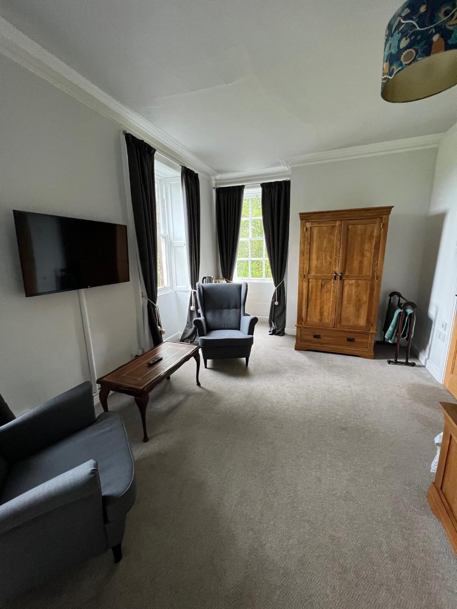 Broomhouse Farmhouse Cheswick  Room photo